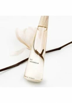 ISSEY MIYAKE L'Eau D'Issey Eau & Magnolia, Eau De Toilette 50ml 10 ISSEY MIYAKE L'Eau D'Issey Eau & Magnolia, Eau De Toilette 50ml -Düfte Verkäufe unnamed file 784